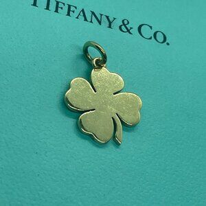 RARE Tiffany & Co. 18K Yellow Gold 4 Leaf Lucky Clover Pendant Charm